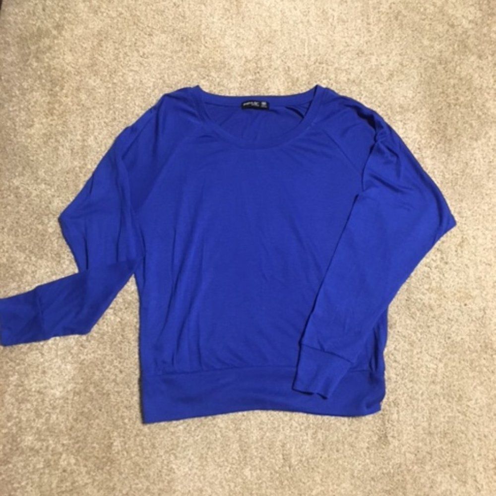 Women's Popular Basics Long Sleeve Shirt--Size M